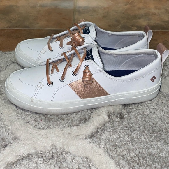 Sperry Shoes - White & Rose Gold Sperry Sneakers 👟